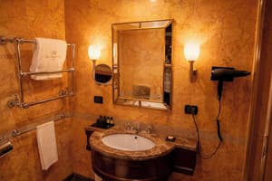 thumbnail: Bathroom