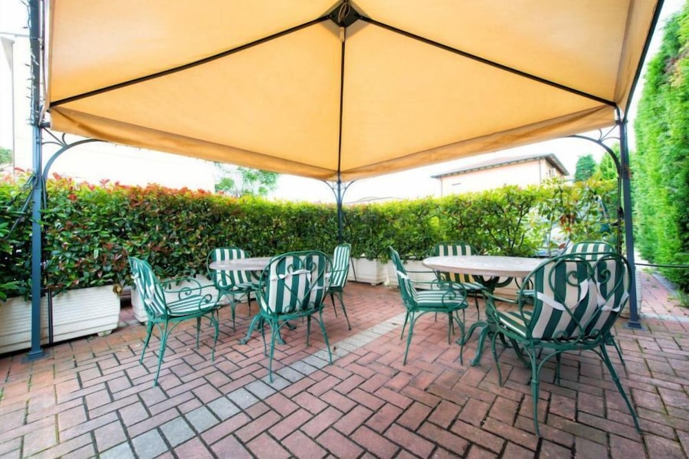 Gazebo