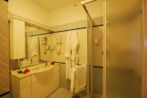 thumbnail: General view
