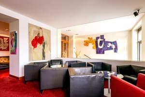 thumbnail: Lobby sitting area