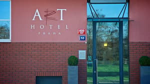 thumbnail: Exterior detail