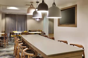 thumbnail: Restaurant