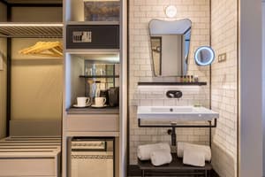 thumbnail: Bathroom
