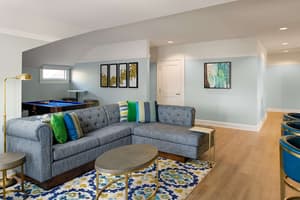 thumbnail: Living area