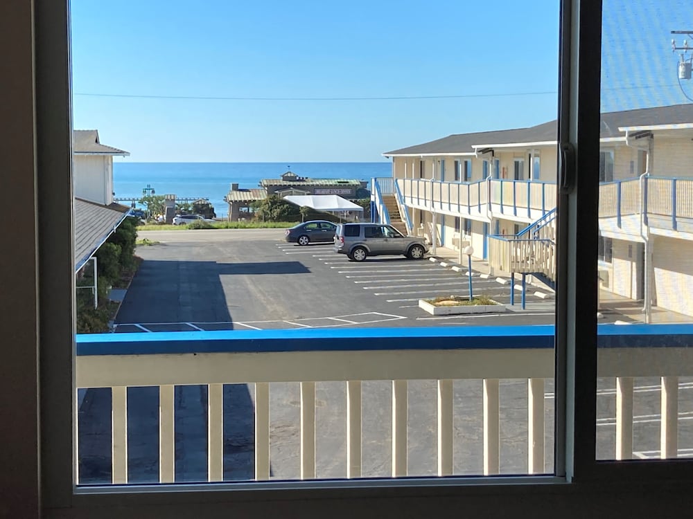 Beach/ocean view