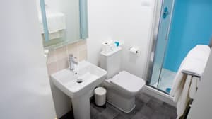 thumbnail: Bathroom