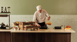 thumbnail: Bar (on property)