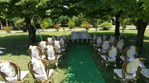 thumbnail: Outdoor wedding area