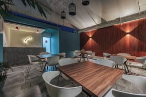 thumbnail: Dining room