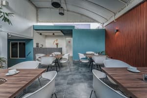 thumbnail: Dining room