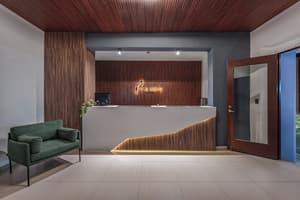 thumbnail: Reception