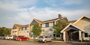 thumbnail: Exterior
