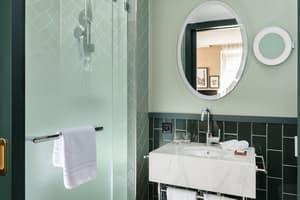 thumbnail: Bathroom