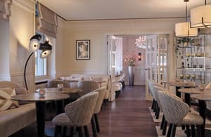 thumbnail: Breakfast area