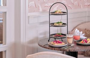 thumbnail: Breakfast buffet