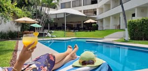 thumbnail: Pool