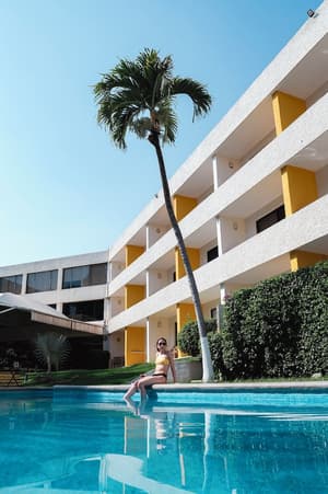 thumbnail: Pool
