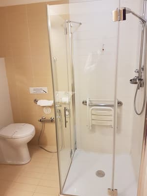 thumbnail: Bathroom shower