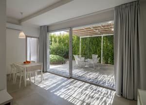 thumbnail: Terrace/patio