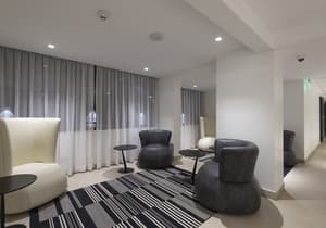 thumbnail: Reception