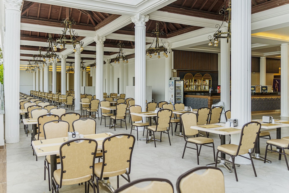 Restaurant-cafeteria