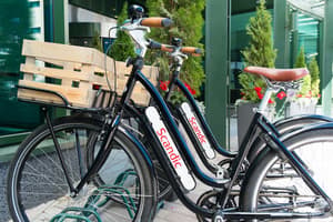 thumbnail: Bicycling