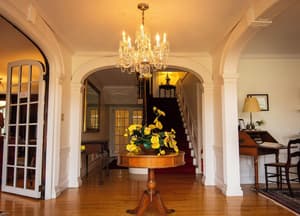 thumbnail: Interior