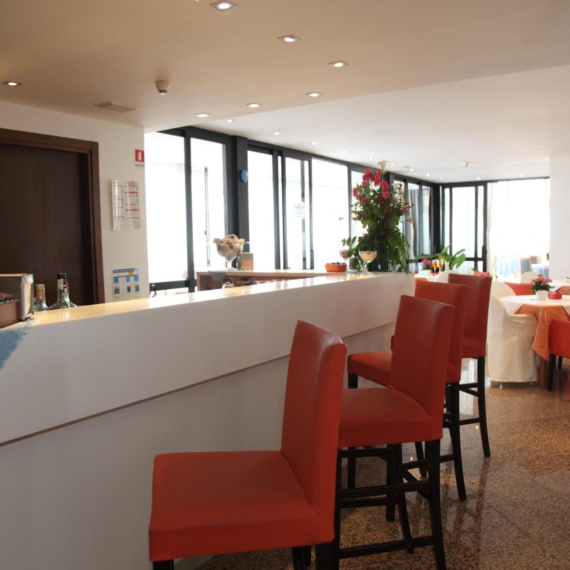 Restaurant-cafeteria