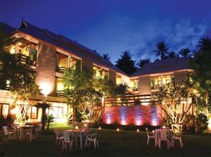 thumbnail: Exterior