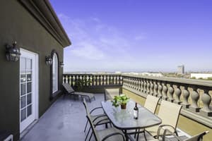thumbnail: Balcony view