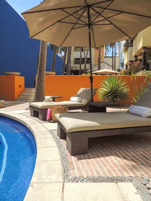 thumbnail: Pool