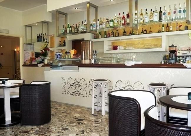 Restaurant-cafeteria