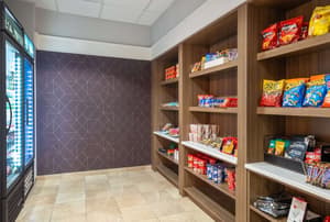 thumbnail: Snack bar