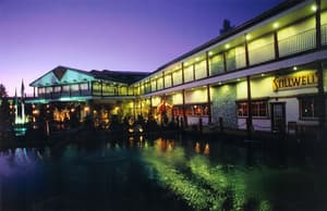 thumbnail: Exterior
