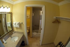 thumbnail: Bathroom sink