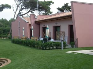 thumbnail: Exterior