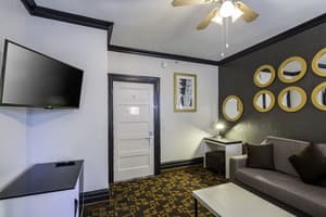 thumbnail: Living area