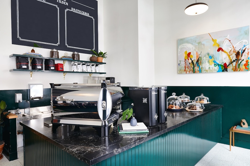 Restaurant-cafeteria