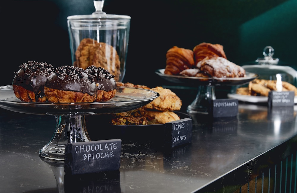 Restaurant-cafeteria
