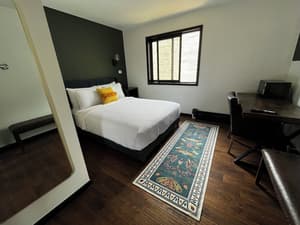 thumbnail: Room