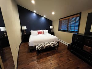 thumbnail: Front of property