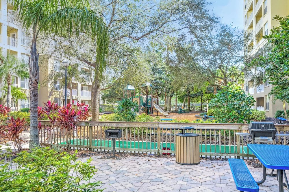 Children's play area - outdoor