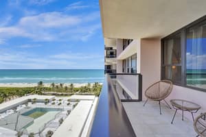 thumbnail: Balcony view