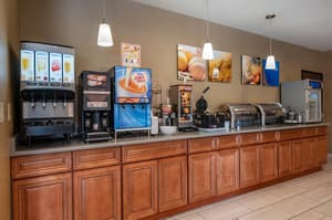 thumbnail: Breakfast area