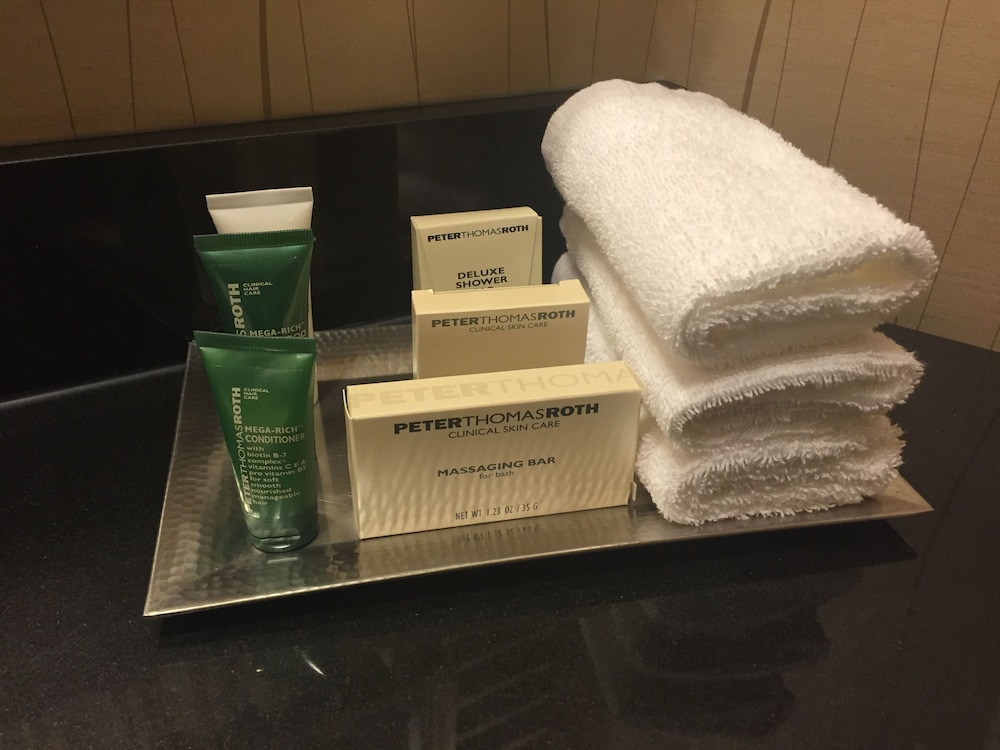 Bathroom amenities