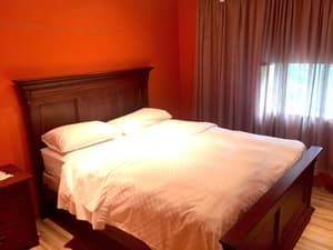 thumbnail: Room amenity