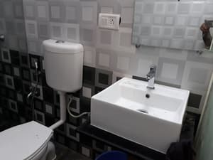 thumbnail: Bathroom