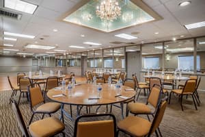thumbnail: Breakfast area