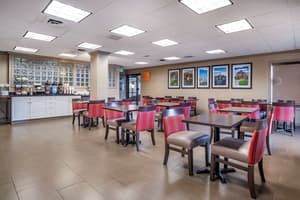 thumbnail: Breakfast area