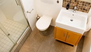 thumbnail: Bathroom